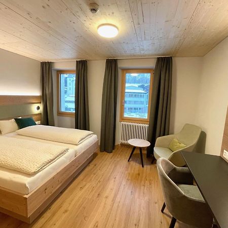 Boutique Und Bier Hotel Des Alpes 费施 外观 照片