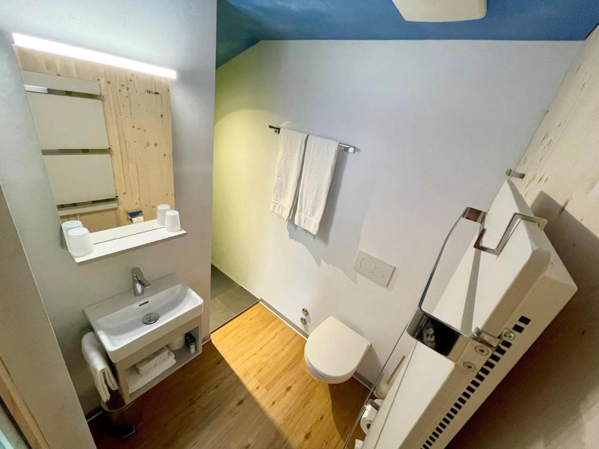 Boutique Und Bier Hotel Des Alpes 费施 外观 照片