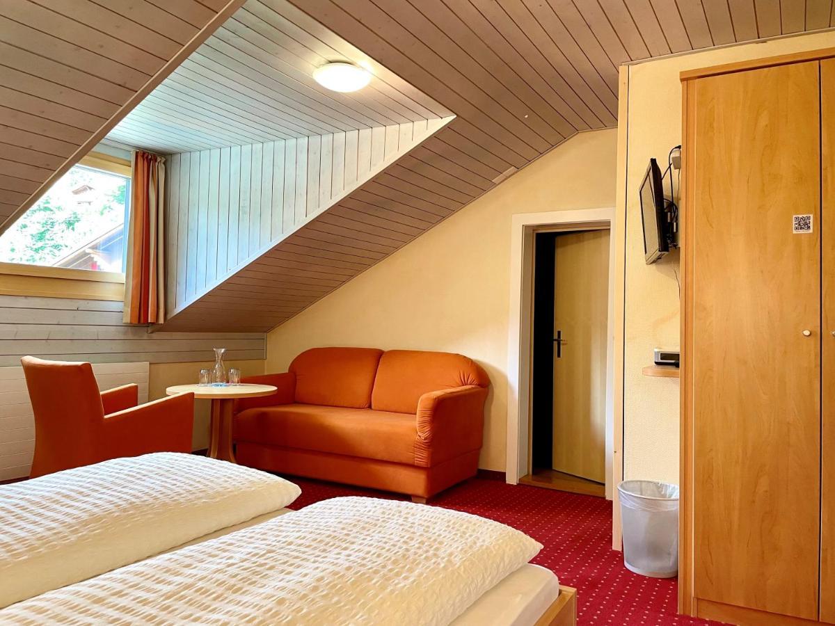 Boutique Und Bier Hotel Des Alpes 费施 外观 照片